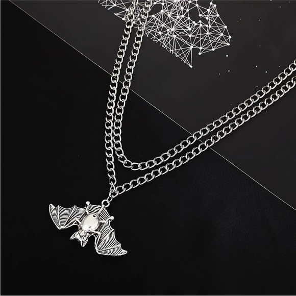 Halloween Multilayer Bat Necklace For Girls Women Friends Distance Birthday - Picture 2 of 14